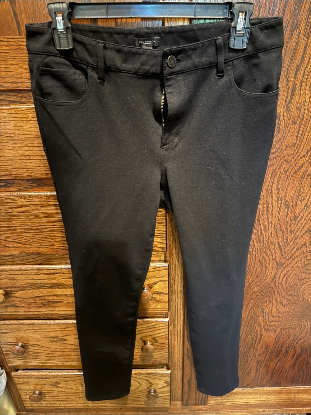 Ann Taylor Black Skinny Stretch Pants